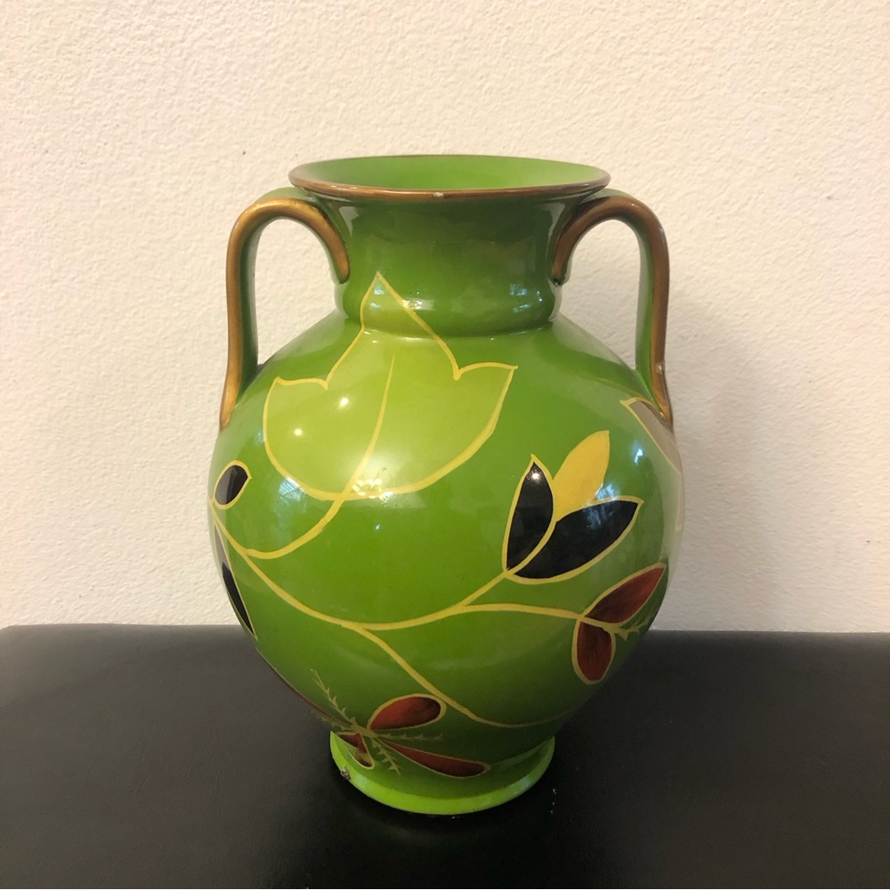 Toyo Next Jill Rosenwald Large 11 inch tall. Green Vase Vintage